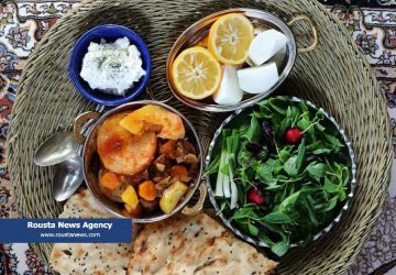 تاس‌کباب خوراکی خوش‌‌رنگ و لعاب است که در سراسر ایران طرفداران خاص خود را دارد.